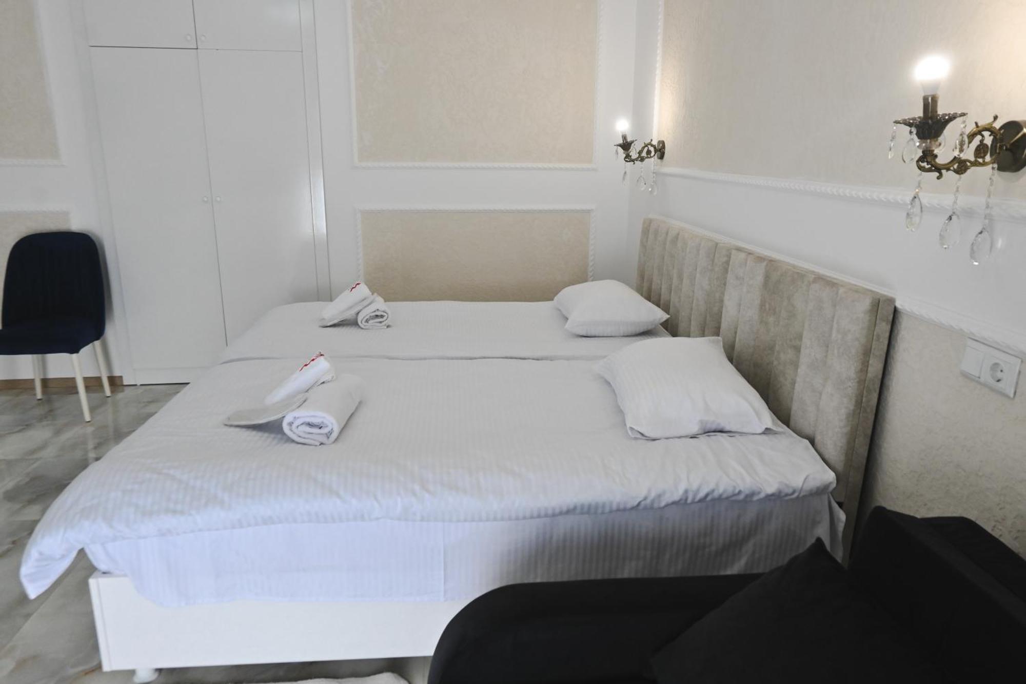 Jerusalem Hotel Kutaiszi Kültér fotó